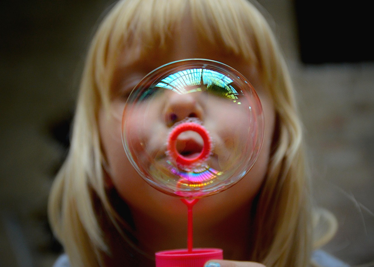 Easy Homemade Bubble Solution and Bubble Activities